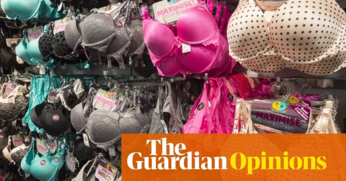 After a lifetime of discomfort, I’ve stopped wearing a bra – and I’ll never wear one again |  Becky Jacobson