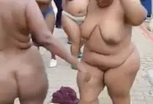 SACSAAWU members protest naked