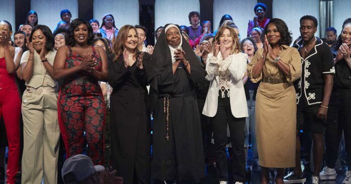 Whoopi Goldberg gets back in the habit by reuniting the Sister Act 2 cast for a performance of ‘Oh Happy Day’ and ‘Joyful, Joyful’