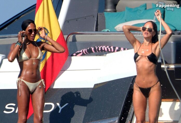 Naomi Campbell, Eiza González, Michelle Rodriguez Enjoy a Day on a Luxury Yacht in Ibiza (129 Photos)