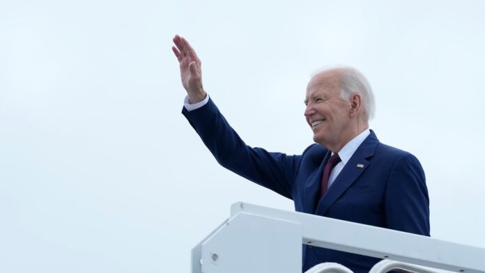 Biden holds social event with ice cream to thank campaign staff after bowing out of election