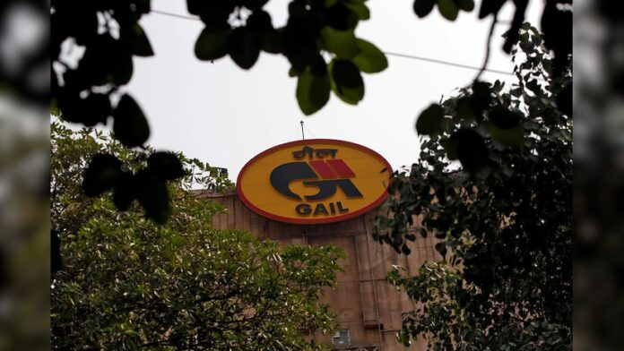 IOC, BPCL, GAIL fail to meet listing standards for fifth consecutive quarter, fined