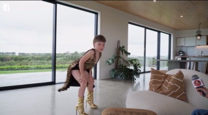 DRESS VIDEO: 7-year-old catwalk biker, Finlay Grey, twerking in high heels like a stripper causes uproar from conservatives