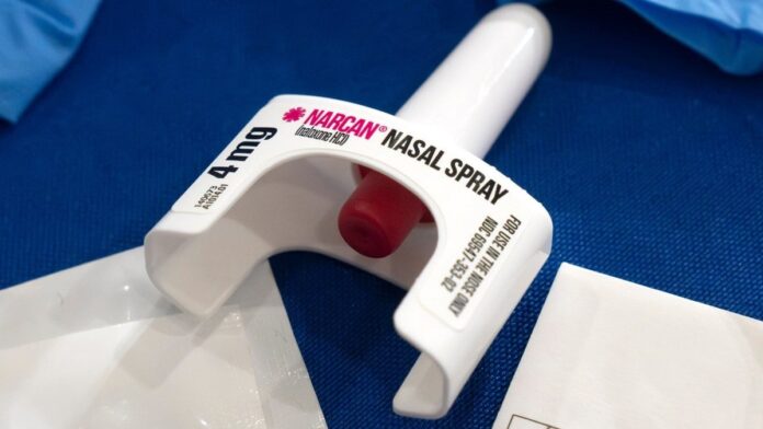 Florida transit agency installs Narcan kits at bus terminals