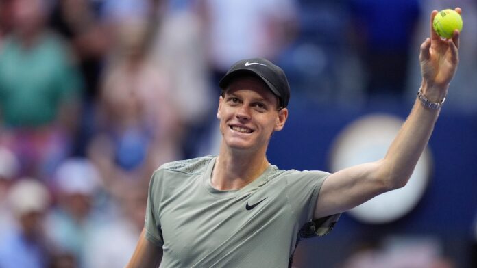 Taylor Fritz and Jannik Sinner begin play in the US Open men’s final