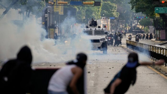 UN rights experts decry worsening repression in Venezuela in wake of contested election result